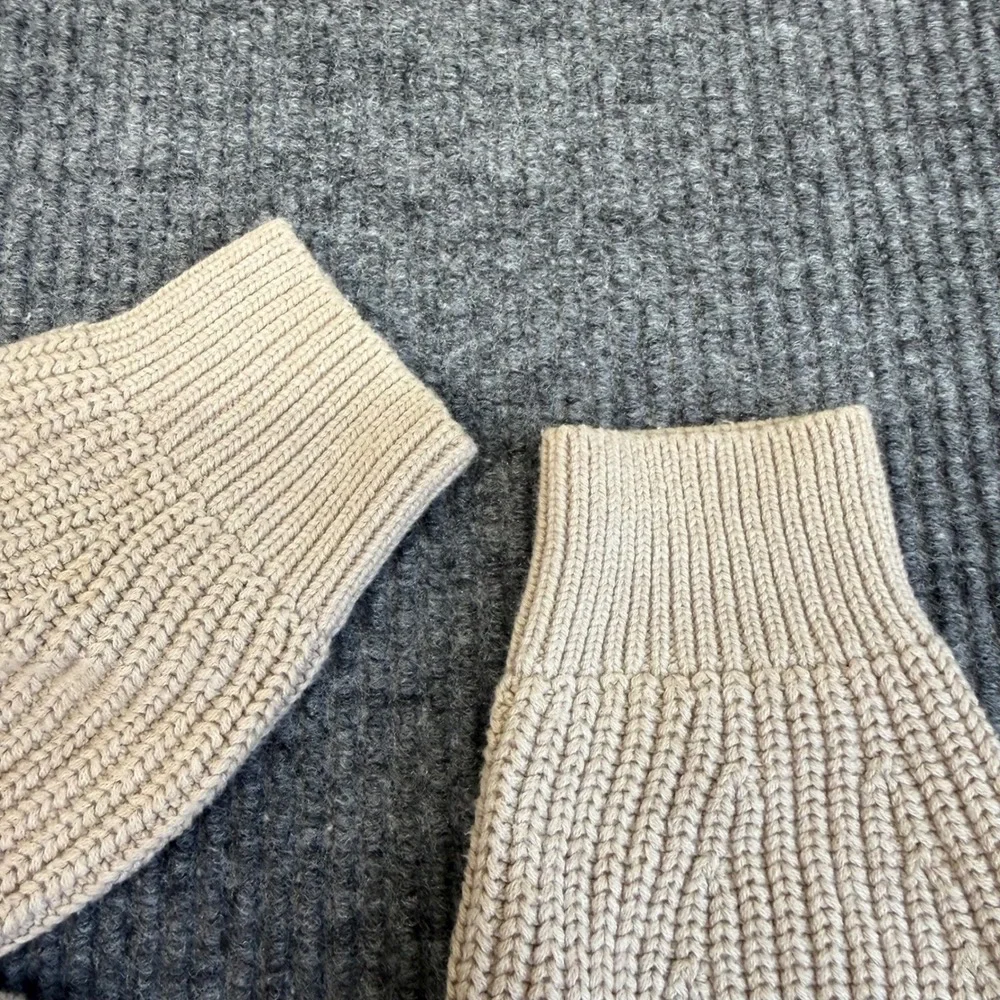 GAP‎ Women's XS Oatmeal Heather Cable Knit Sweater Boatneck Barrel Sleeve
